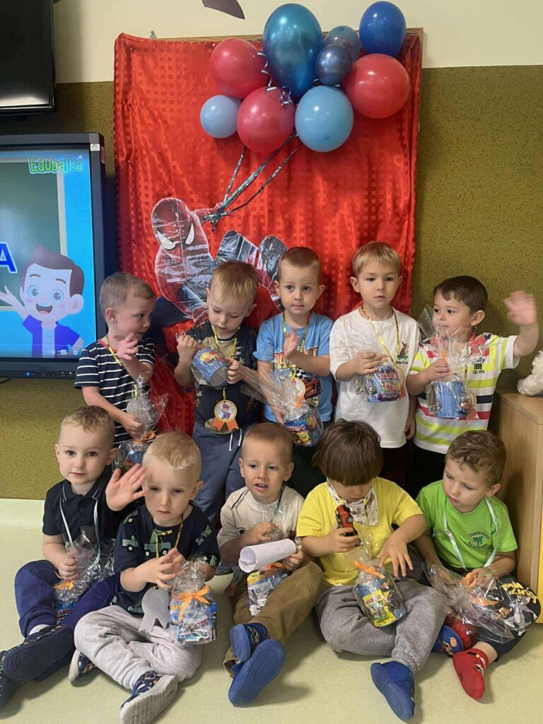 "Dzień chłopaka" grupa "Sówki"