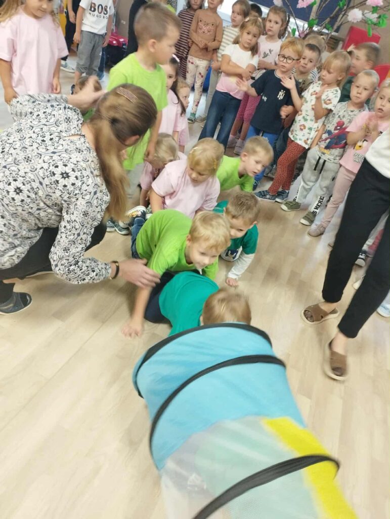 DZIEŃ SPORTU - GRUPA PAPUŻKI