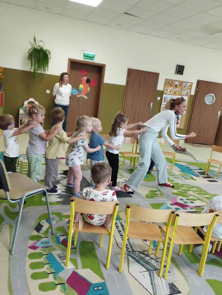 TYDZIEŃ DOBRYCH RELACJI - GRUPA PAPUŻKI