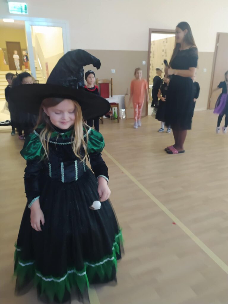 HALLOWEEN - GRUPA ŻYRAFKI 