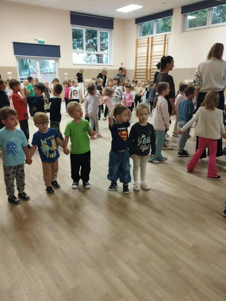 DZIEŃ CHŁOPAKA - GRUPA PAPUŻKI 