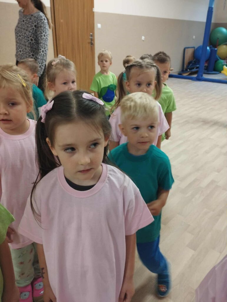 DZIEŃ SPORTU - GRUPA PAPUŻKI