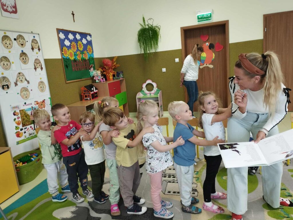 TYDZIEŃ DOBRYCH RELACJI - GRUPA PAPUŻKI