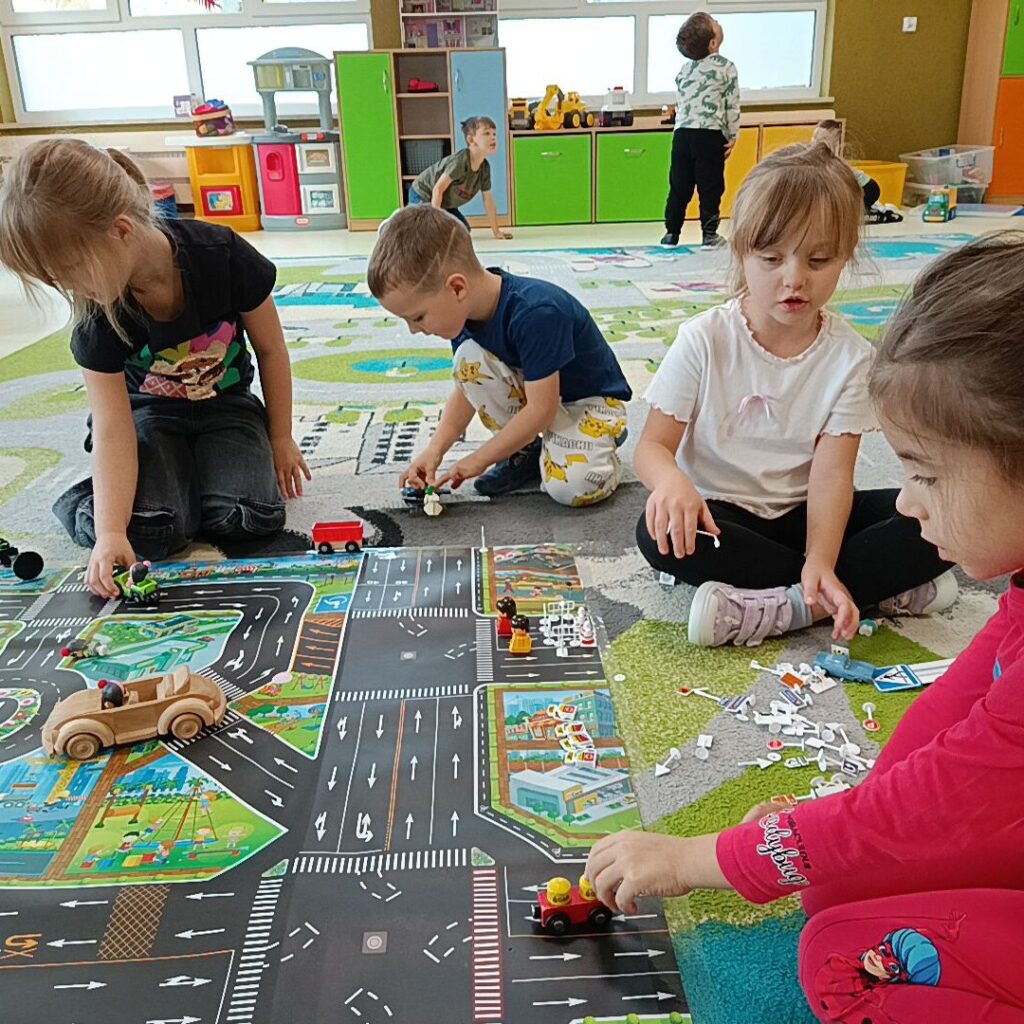 BEZPIECZNI NA ULICY -GRUPA TYGRYSKI 