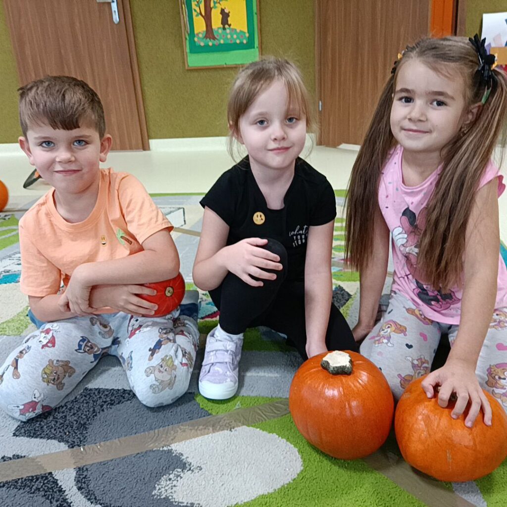 DZIEŃ DYNI GRUPA TYGRYSKI 