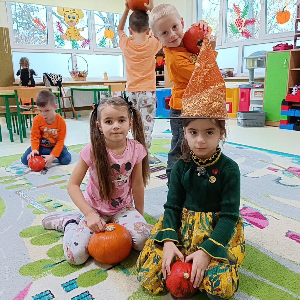 DZIEŃ DYNI GRUPA TYGRYSKI 