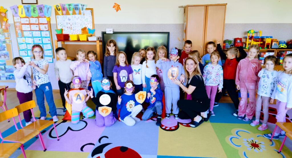 Spotkanie z Dietetykiem i Witaminkami w grupie "Motylki", w ramach realizacji Projektu Przedszkole Promujące Zdrowie.