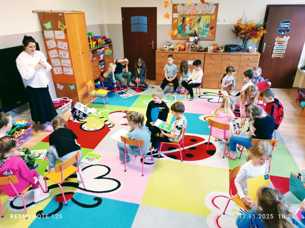 "Mistrz Historyjek" warsztaty logopedyczne w grupie "Motylki".