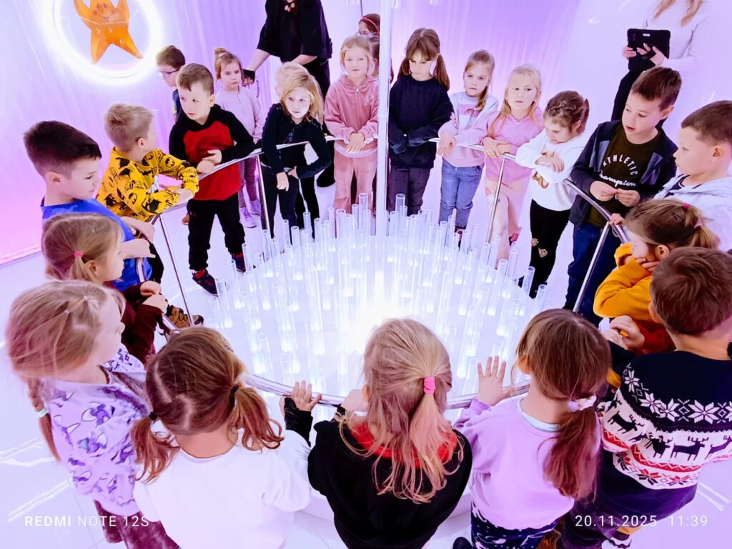 Wycieczka do Fabryki Bombek w Staszowie. Grupa "Motylki".