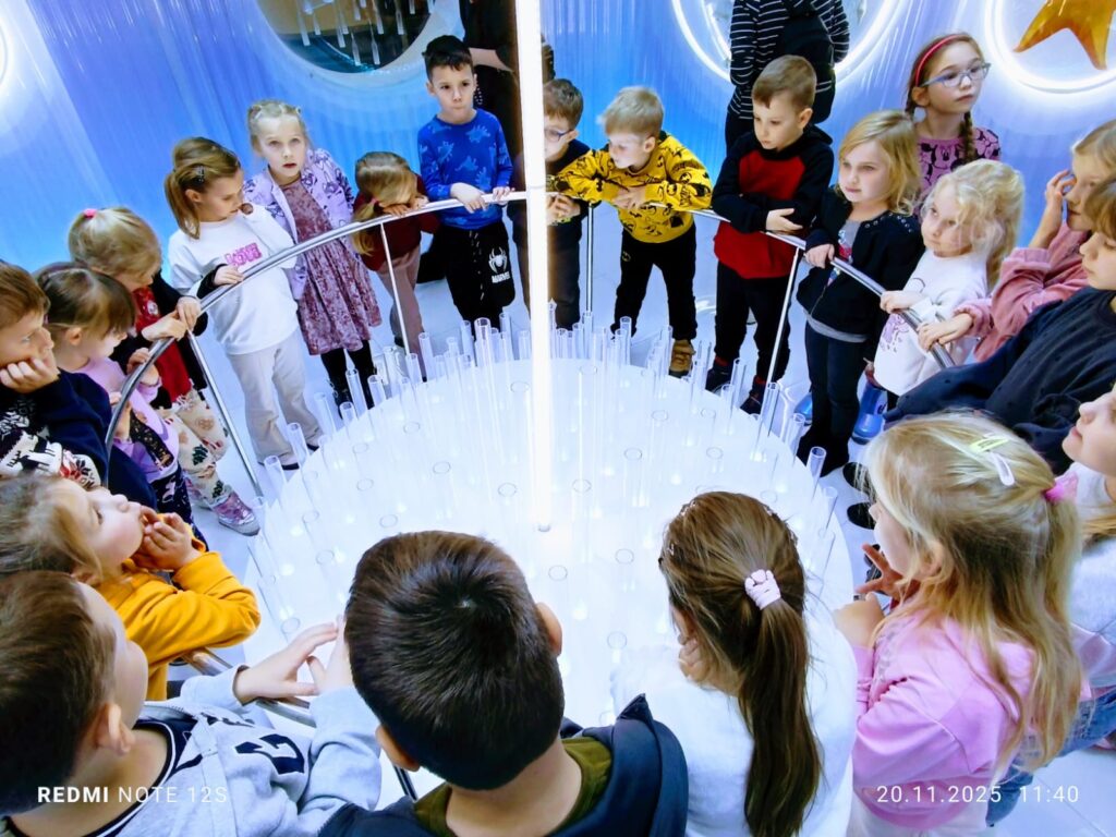 Wycieczka do Fabryki Bombek w Staszowie. Grupa "Motylki".