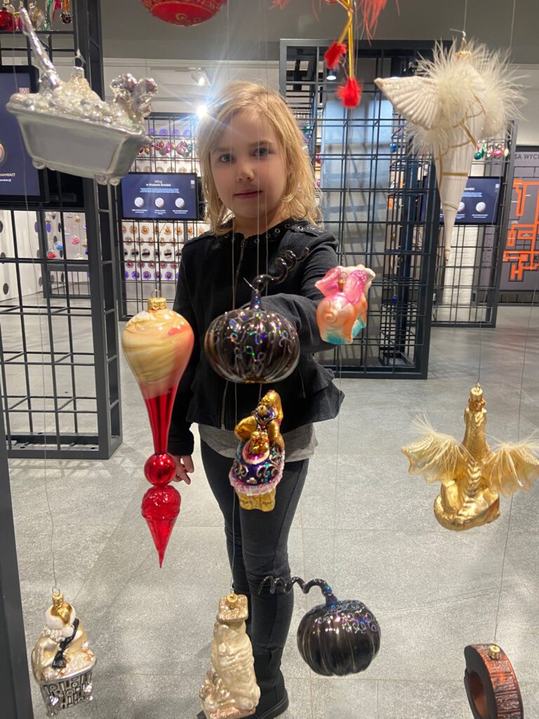 Wycieczka do Fabryki Bombek w Staszowie. Grupa "Motylki".