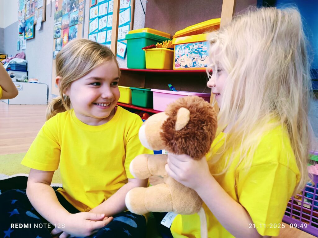 Dzieci z grupy "Motylki" obchodziły Dzień Życzliwości.