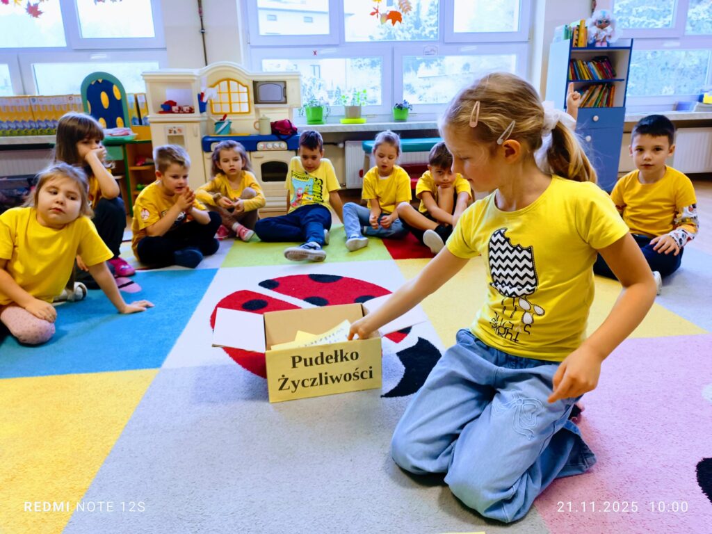 Dzieci z grupy "Motylki" obchodziły Dzień Życzliwości.
