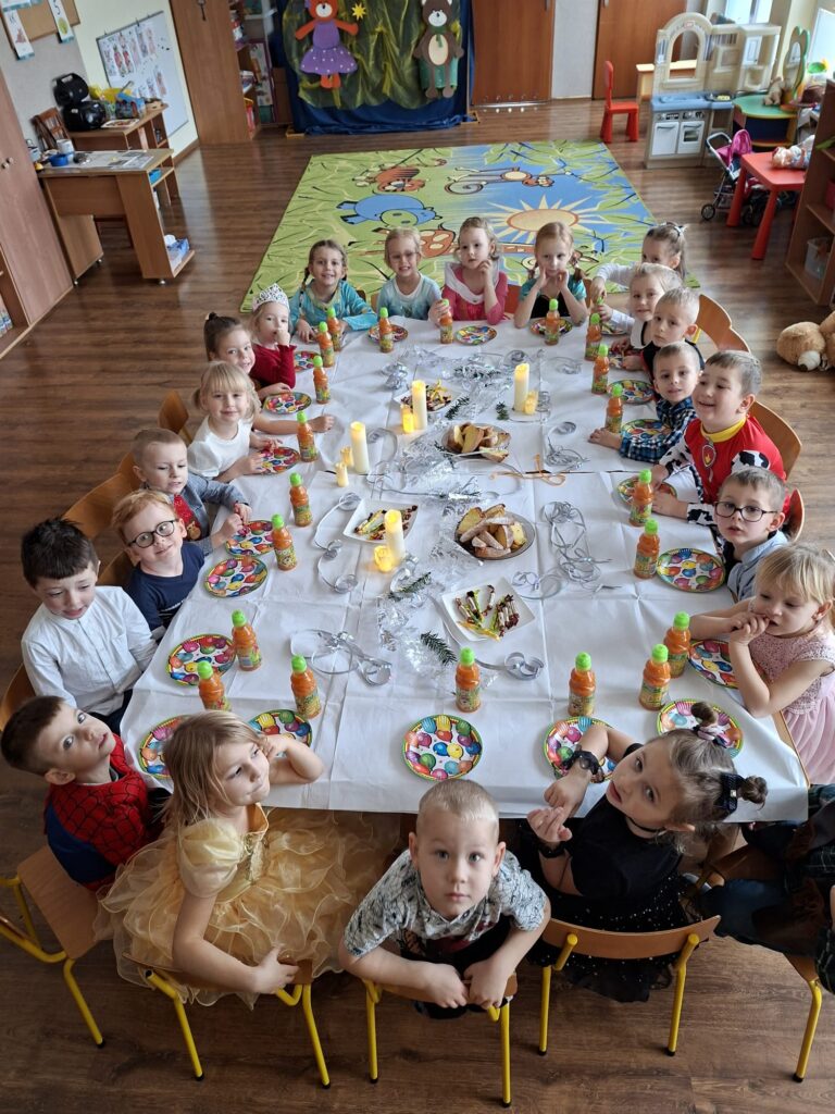 Bal Andrzejkowy w grupie "Wiewiórki".