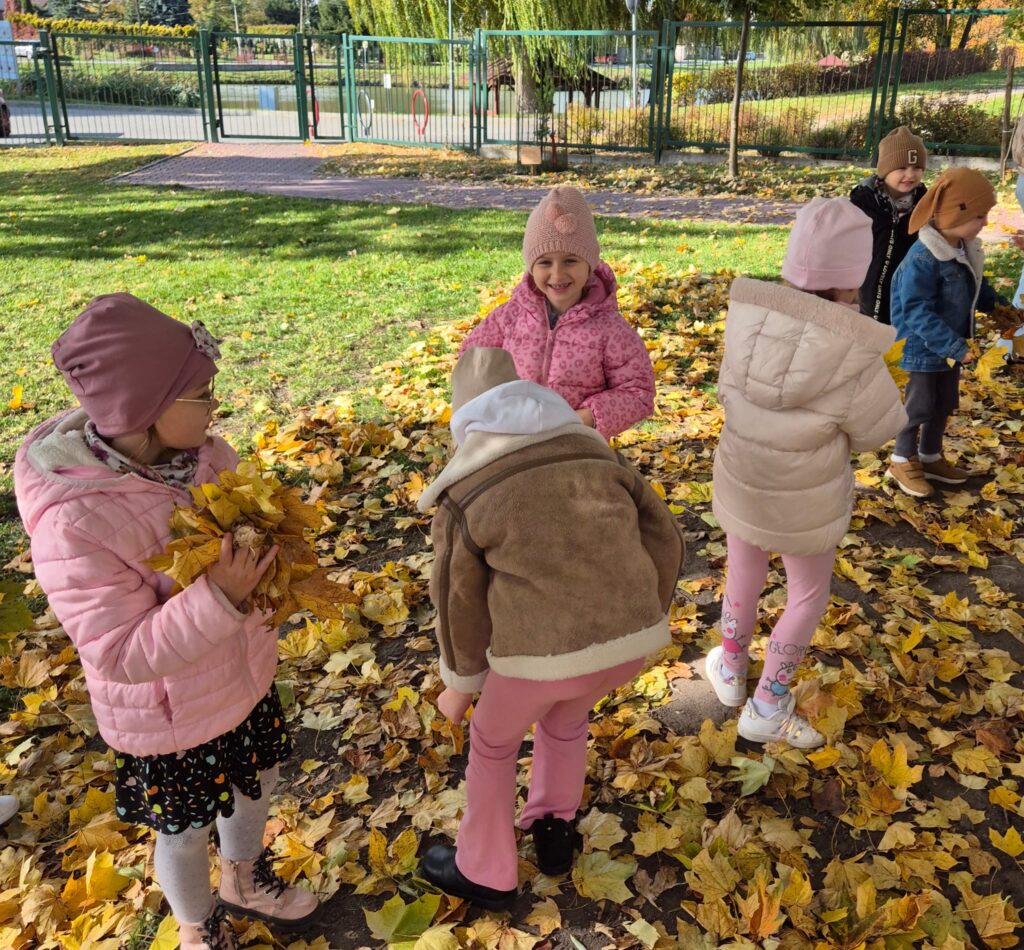"Wiewiórki" lubią jesień.