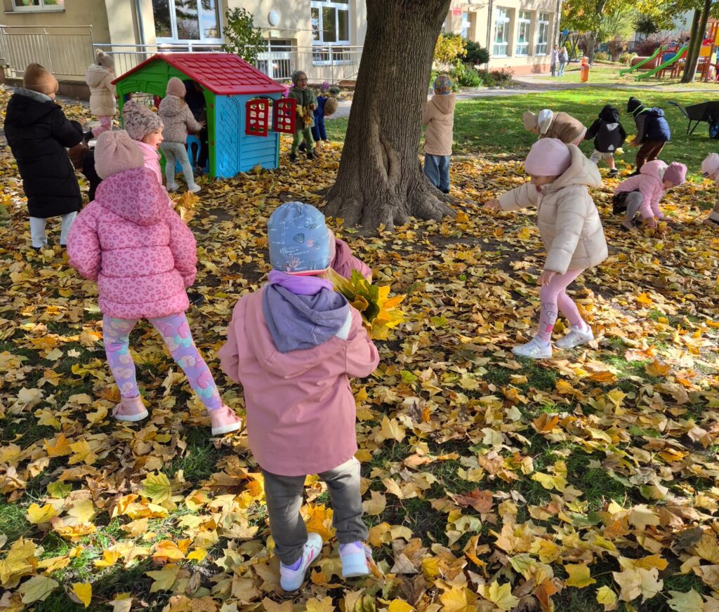 "Wiewiórki" lubią jesień.