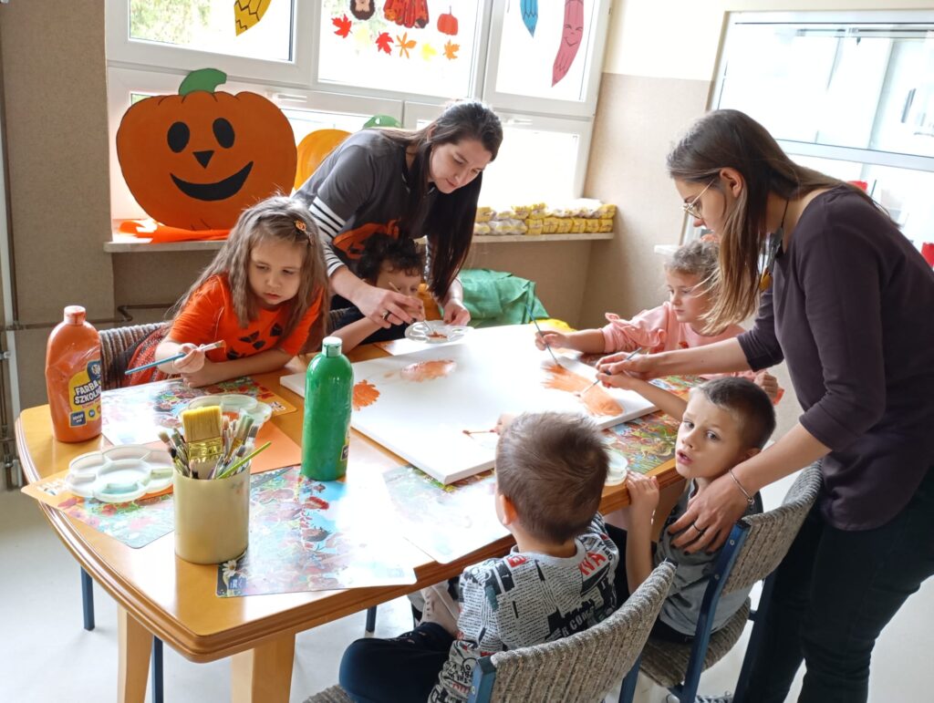 "Dyniowy zawrót głowy"-warsztaty plastyczne.