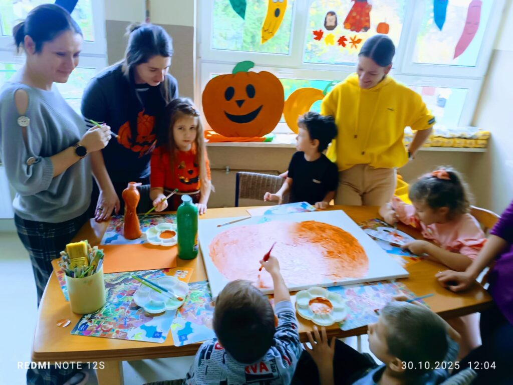 "Dyniowy zawrót głowy"-warsztaty plastyczne.