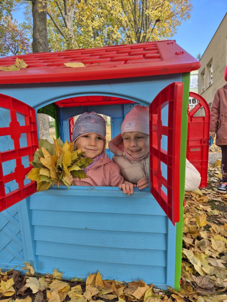 "Wiewiórki" lubią jesień.