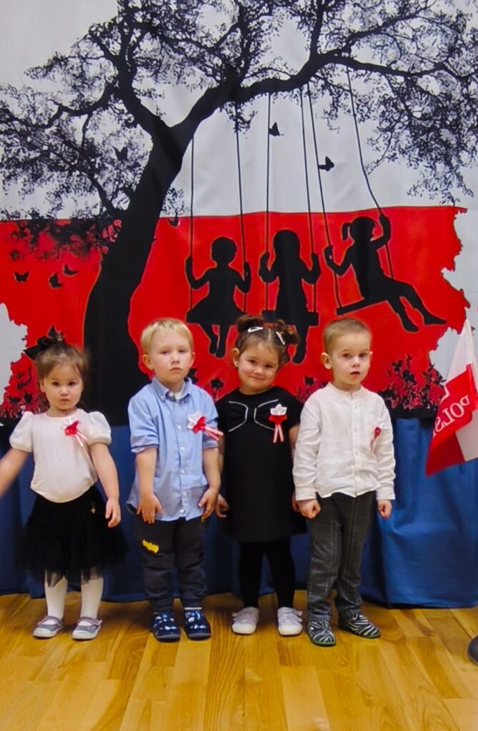 Narodowe Święto Niepodległości w grupie "Misie".