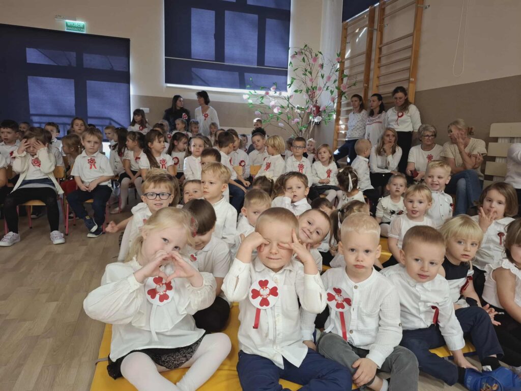 11 LISTOPADA - GRUPA PAPUŹKI 