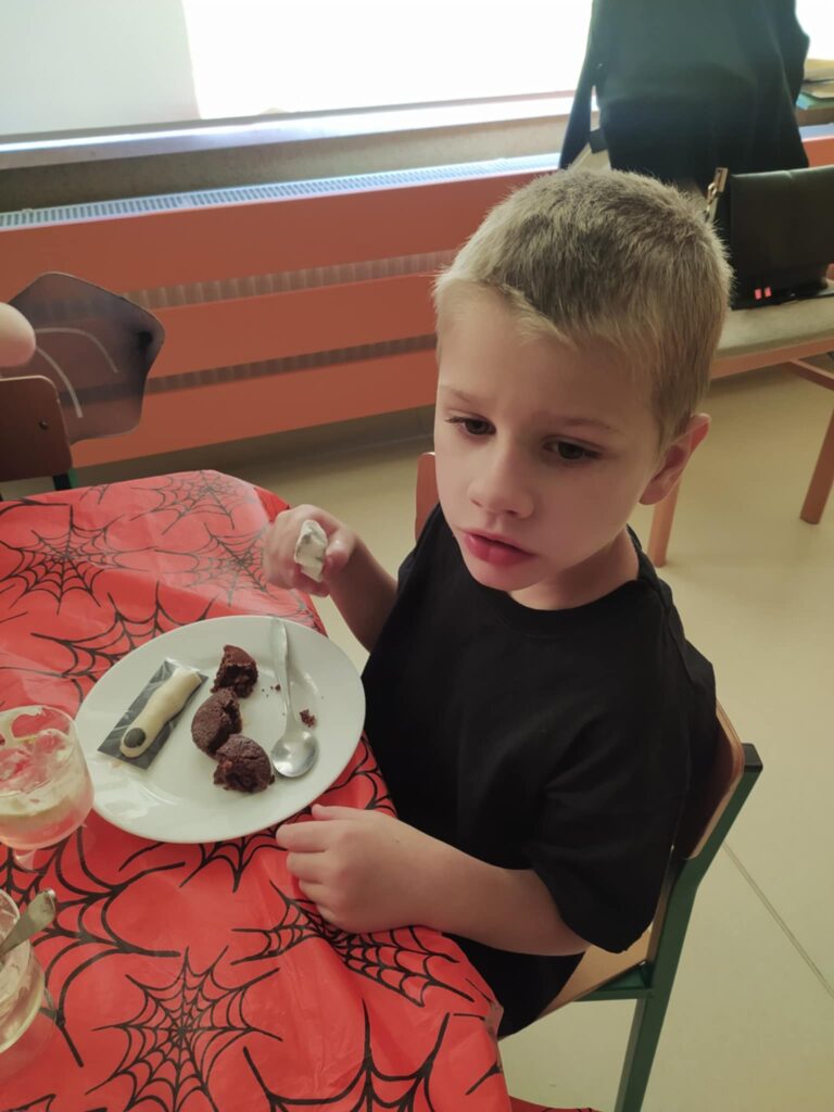 HALLOWEEN - GRUPA ŻYRAFKI 