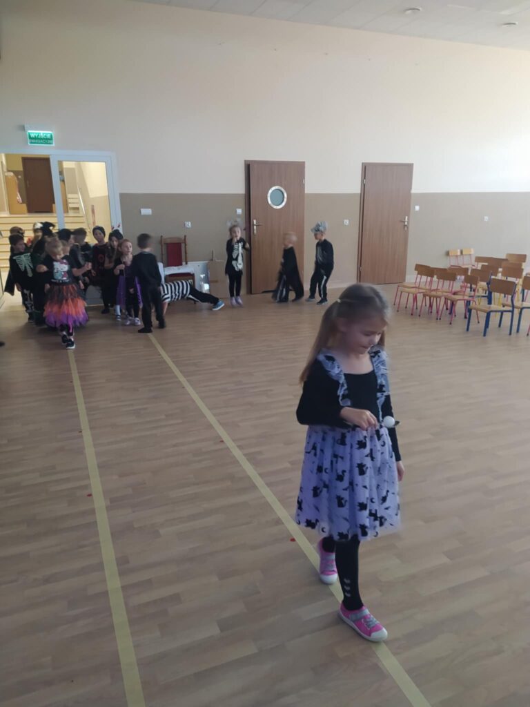 HALLOWEEN - GRUPA ŻYRAFKI 