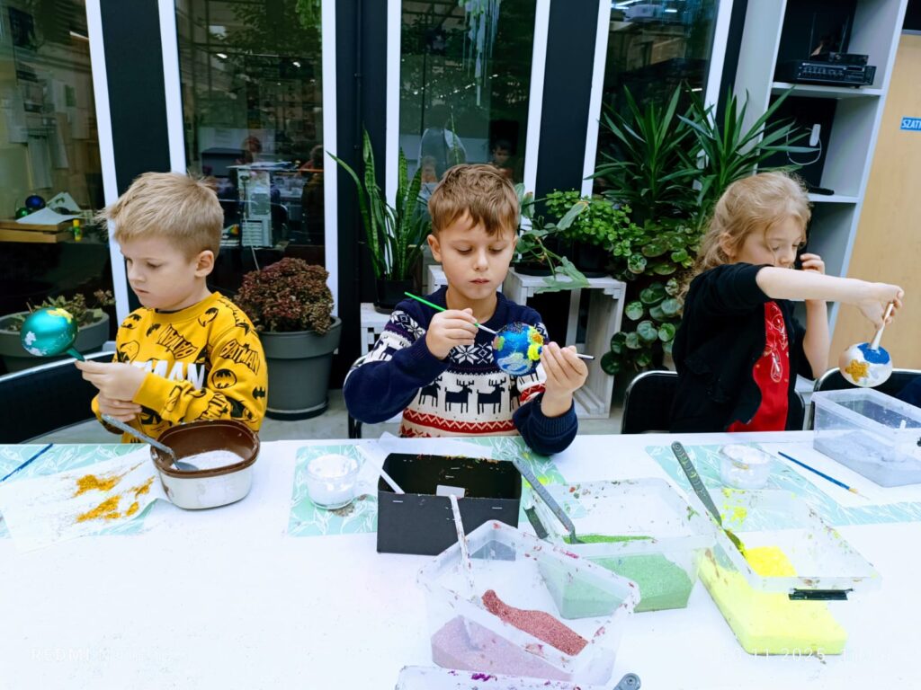 Wycieczka do Fabryki Bombek w Staszowie. Grupa "Motylki".