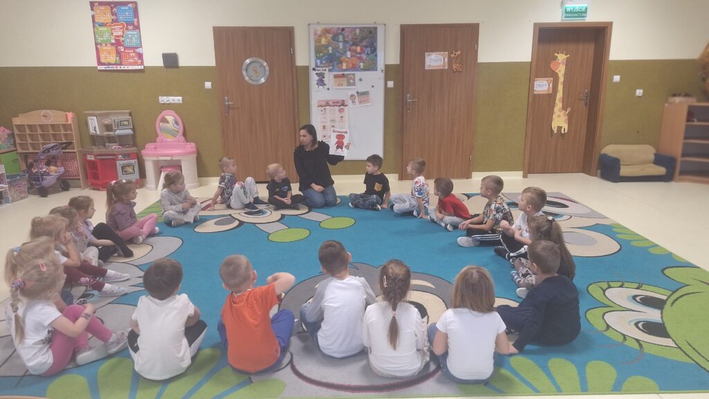 PROJEKT: "CZUCIAKI Z KRAINY EMOCJI" GNIEWEK Z WYSPY ZŁOŚCI 