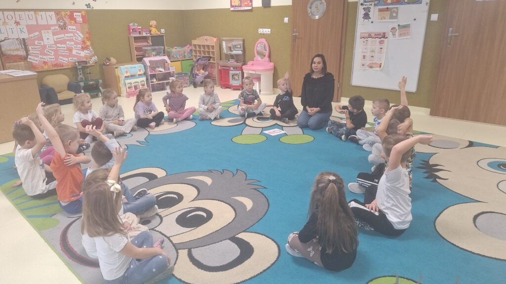 PROJEKT: "CZUCIAKI Z KRAINY EMOCJI" GNIEWEK Z WYSPY ZŁOŚCI 