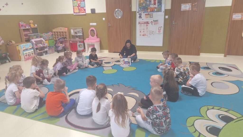 PROJEKT: "CZUCIAKI Z KRAINY EMOCJI" GNIEWEK Z WYSPY ZŁOŚCI 