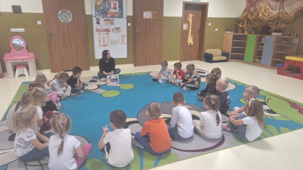 PROJEKT: "CZUCIAKI Z KRAINY EMOCJI" GNIEWEK Z WYSPY ZŁOŚCI 