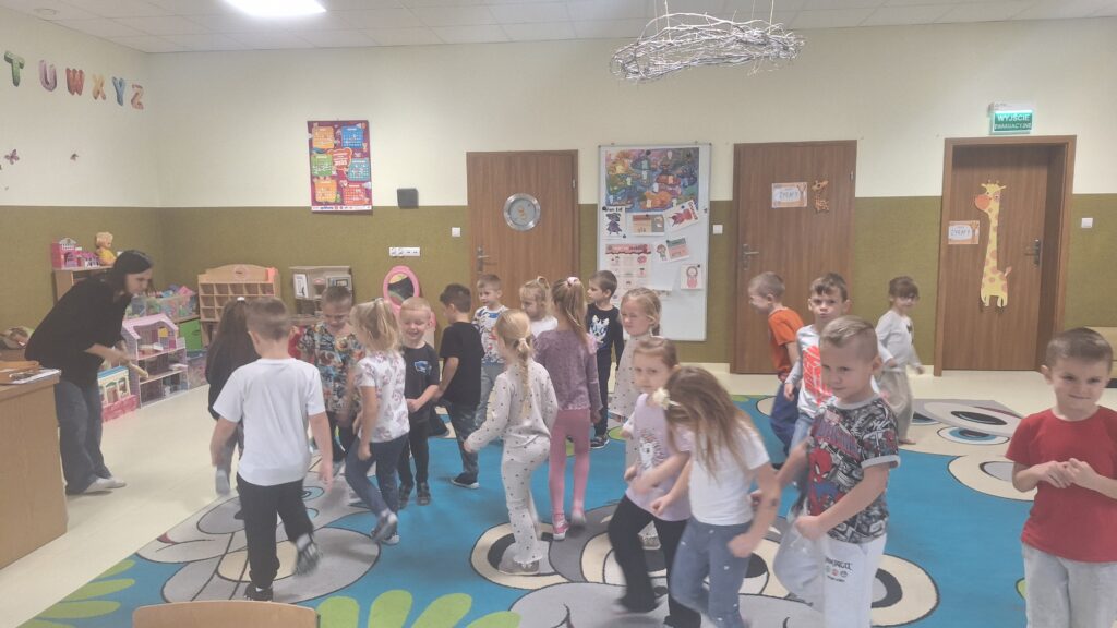 PROJEKT: "CZUCIAKI Z KRAINY EMOCJI" GNIEWEK Z WYSPY ZŁOŚCI 