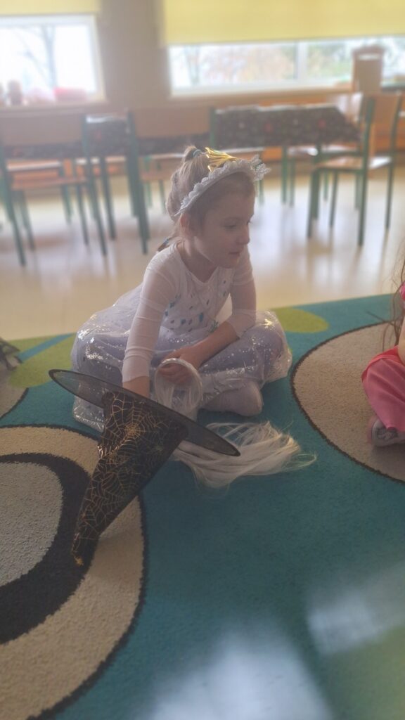 ANDRZEJKI- GRUPA ŻYRAFKI