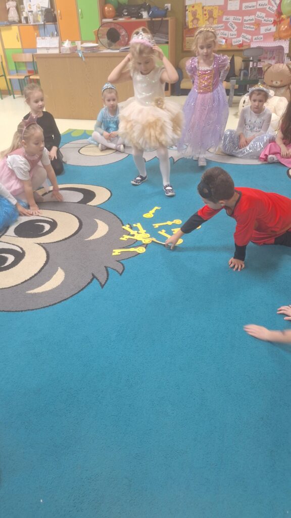 ANDRZEJKI- GRUPA ŻYRAFKI