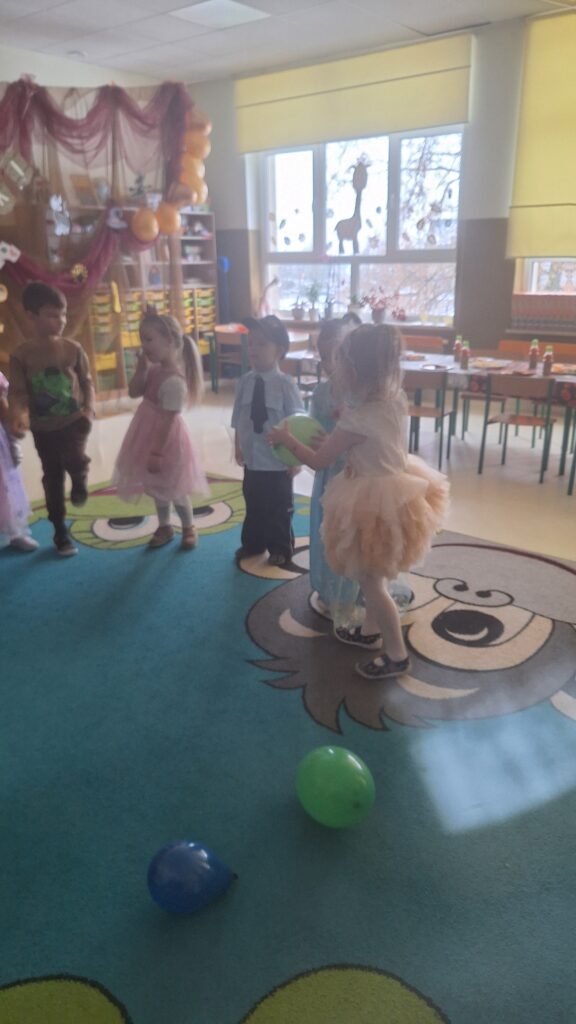 ANDRZEJKI- GRUPA ŻYRAFKI