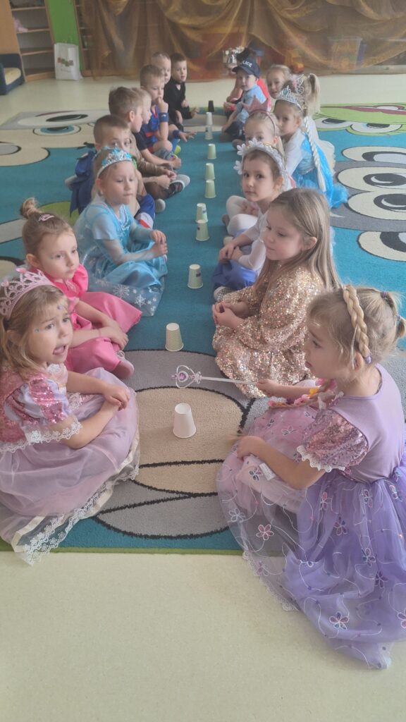 ANDRZEJKI- GRUPA ŻYRAFKI