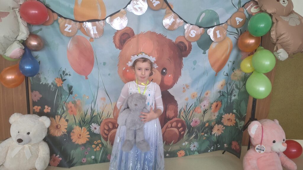 DZIEŃ PLUSZOWEGO MISIA - GRUPA ŻYRAFKI 