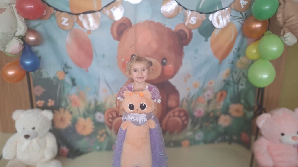 DZIEŃ PLUSZOWEGO MISIA - GRUPA ŻYRAFKI 