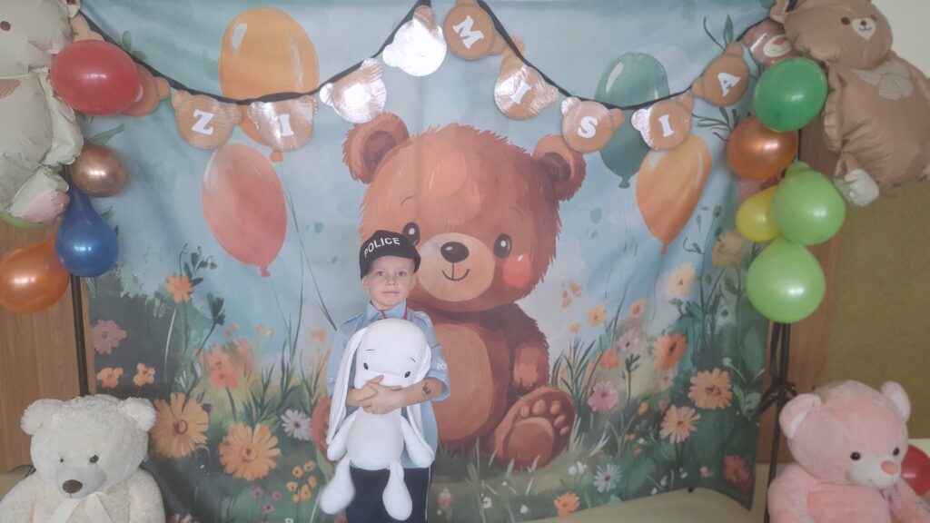 DZIEŃ PLUSZOWEGO MISIA - GRUPA ŻYRAFKI 