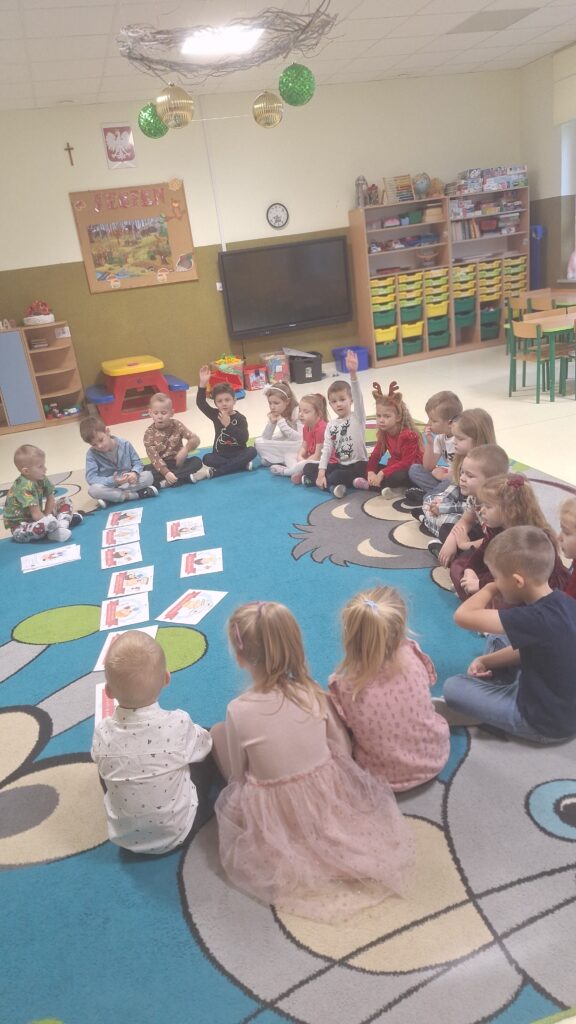 MIĘDZYNARODOWY DZIEŃ PRAW DZIECKA - GRUPA ŻYRAFKI 