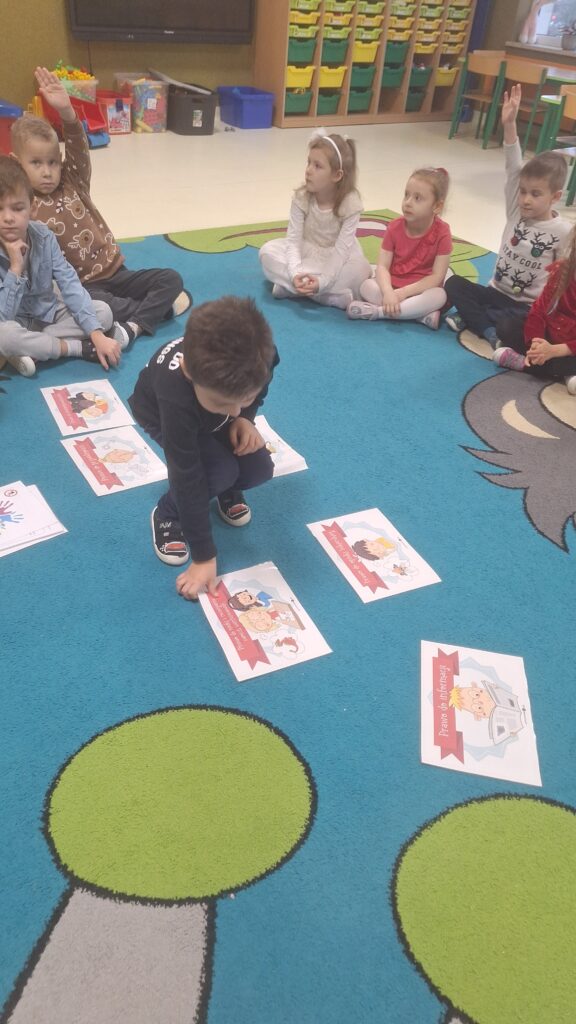 MIĘDZYNARODOWY DZIEŃ PRAW DZIECKA - GRUPA ŻYRAFKI 