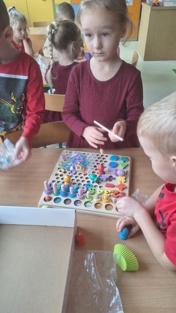 SPOTKANIE ZE ŚWIĘTYM MIKOŁAJEM - GRUPA  ŻYRAFKI