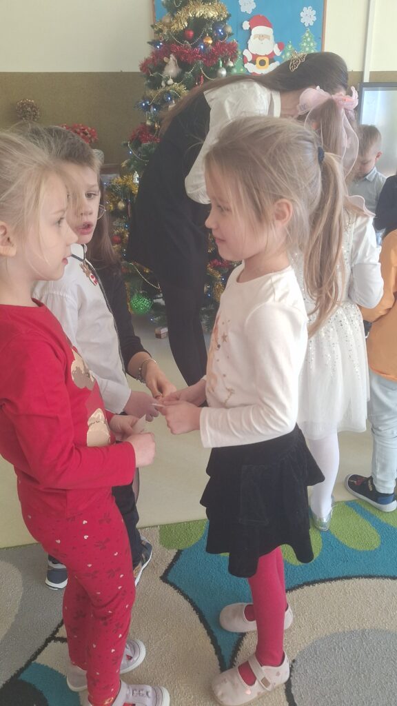 WESOŁYCHH ŚWIĄT BOŻEGO NARODZENIA