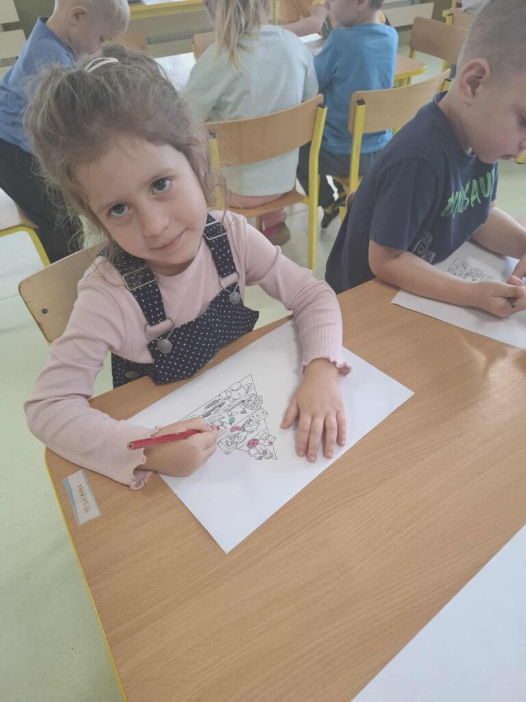 JUŻ WIEMY JAK ZDROWO SIĘ ODŻYWIAĆ!- GRUPA PAPUGI