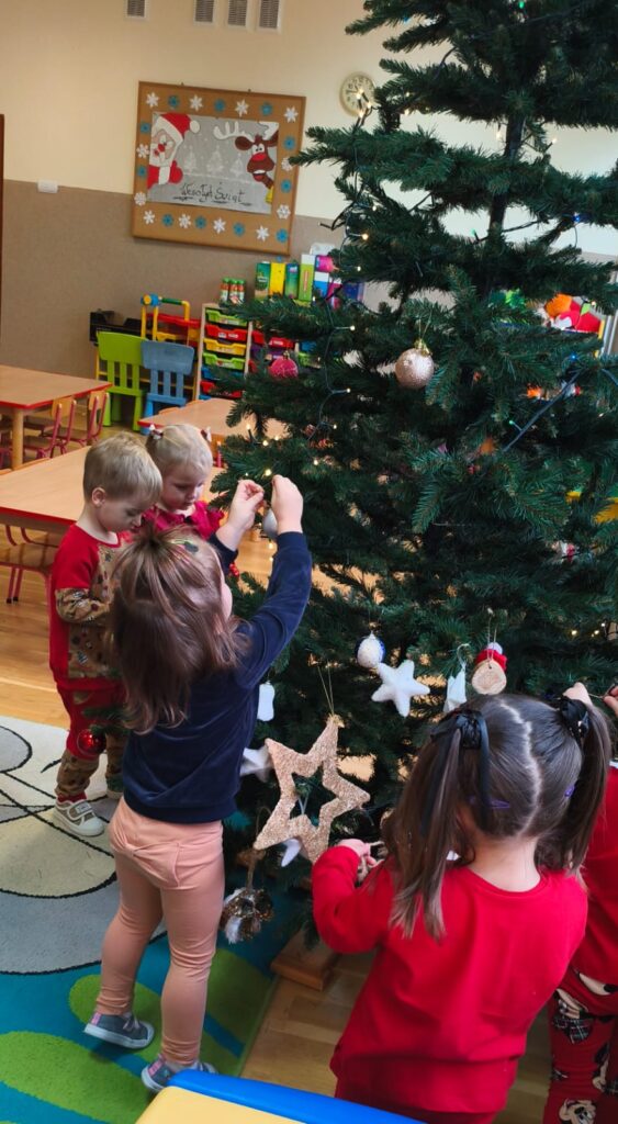 Przygotowania do wizyty Świętego Mikołaja