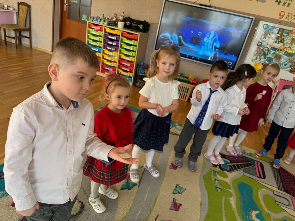 Życzenia świąteczne i  łamanie się opłatkiem