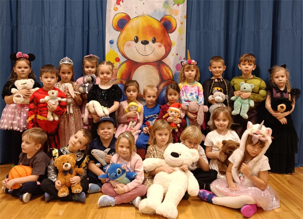 ANDRZEJKI Z PLUSZOWYM MISIEM GRUPA TYGRYSKI 