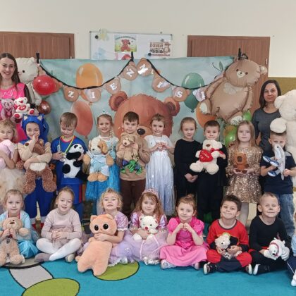 DZIEŃ PLUSZOWEGO MISIA - GRUPA ŻYRAFKI