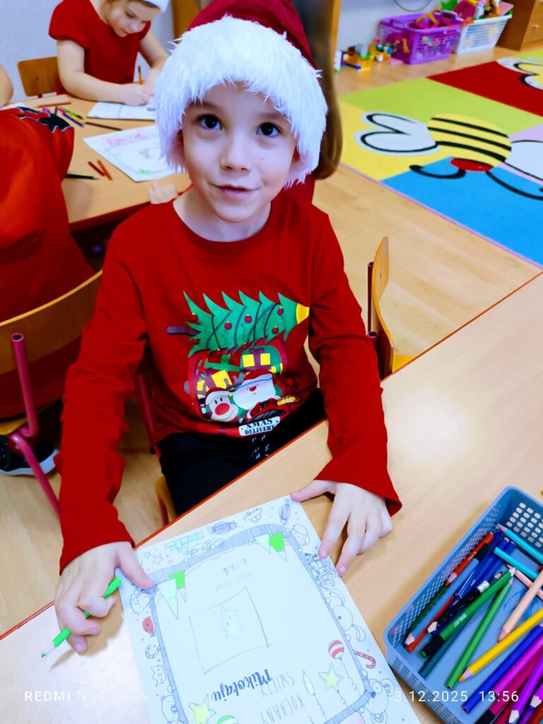 Przygotowania do przybycia Świętego Mikołaja. Grupa "Motylki".